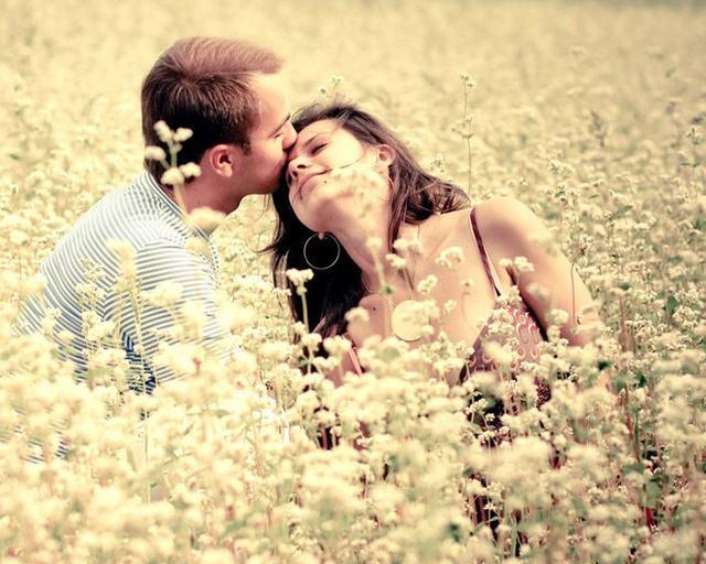 如何辨别真正爱你的男人（看看有人真的爱你吗）